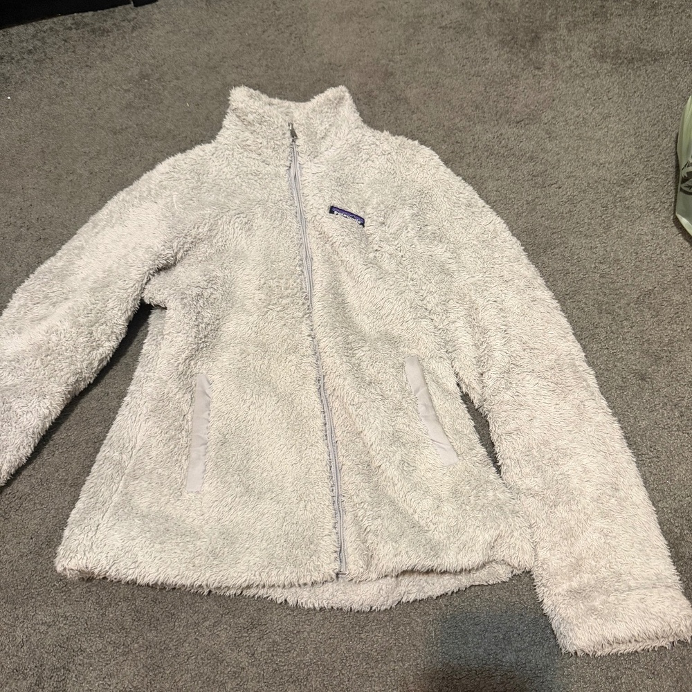 Faux fur North Face women’s small jacket grey